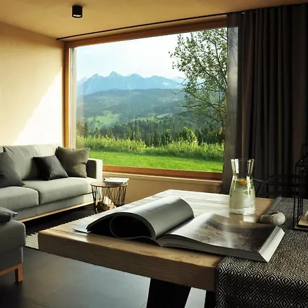 Chalet Dom Zagorami Lapszanka
